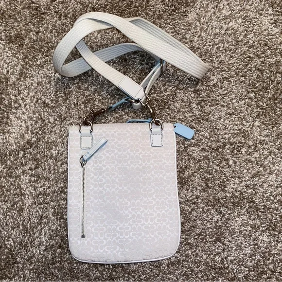 Coach Poppy Crossbody Purse - Picture 2 of 4